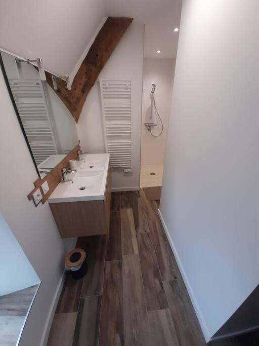 Les Gites Du Val Mandeville-en-Bessin Exterior photo