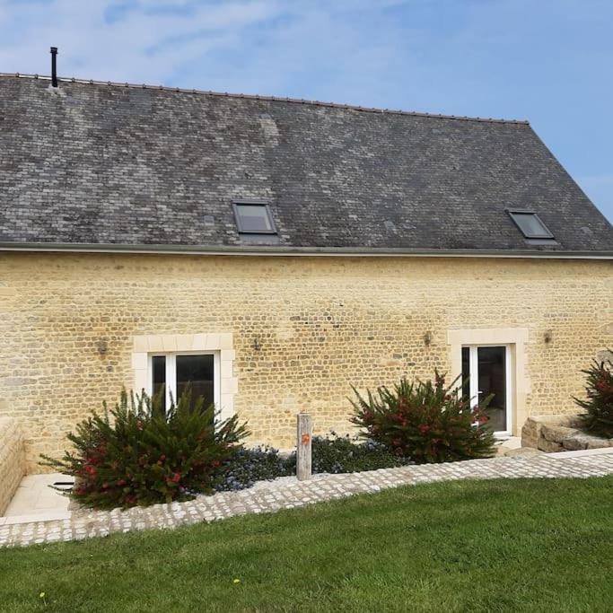 Les Gites Du Val Mandeville-en-Bessin Exterior photo